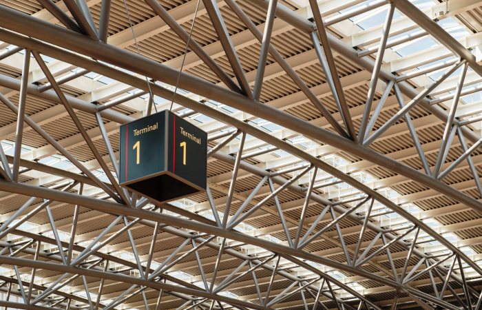 A detailed view of the structural design of Terminal 1 at Hamburg Airport.